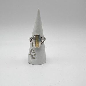 Vintage Unmarked Silver and Gold Tones Scroll Ring Sz 8.5 Celtic Gaelic